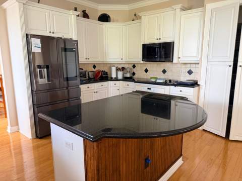 2285 Ridgewood Circle, Royal Palm Beach FL - photo 7 of 38