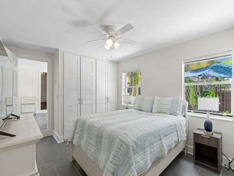 1615 N Lakeside Drive, Lake Worth Beach FL - photo 16 of 25