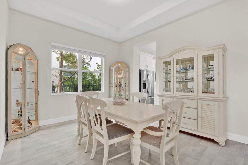 4 bedroom Single Family Residence at 4941 Liberty Lane, Orchards Of Westlake Phase 1, Westlake — photo 5
