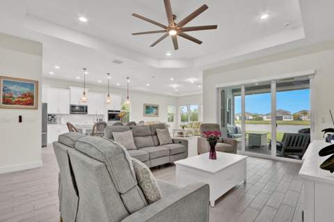 4941 Liberty Lane, Westlake FL - photo 9 of 46