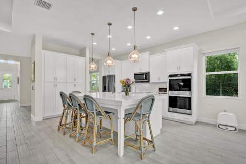 4941 Liberty Lane, Westlake FL - photo 12 of 46
