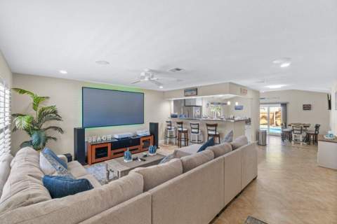1315 Fulmar Drive, Delray Beach FL - photo 6 of 30
