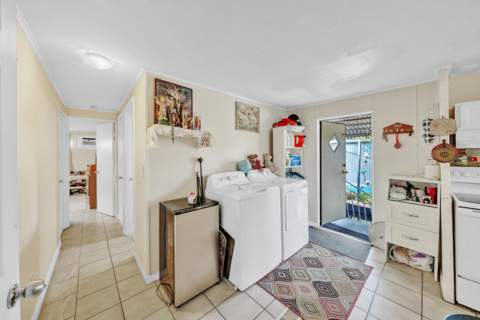 32 Lisa Lane, Greenacres FL - photo 21 of 28