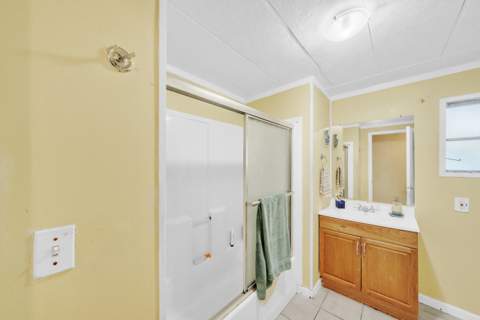 32 Lisa Lane, Greenacres FL - photo 23 of 28