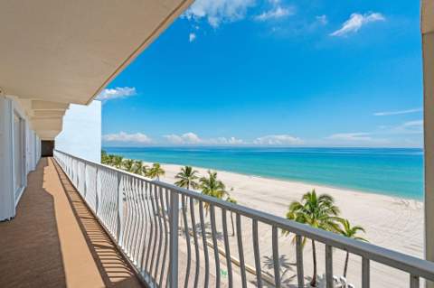 300 Oregon Street #501, Hollywood FL - photo 7 of 40