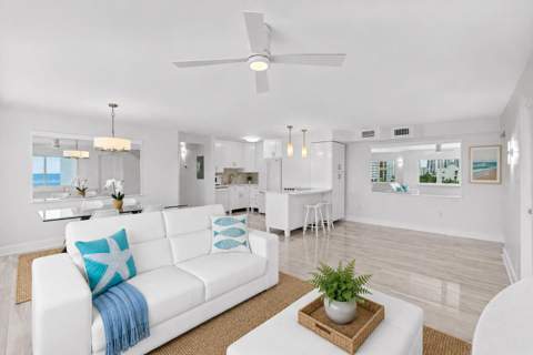 300 Oregon Street #501, Hollywood FL - photo 9 of 40