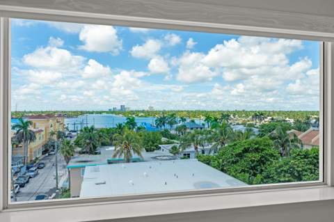 300 Oregon Street #501, Hollywood FL - photo 24 of 40