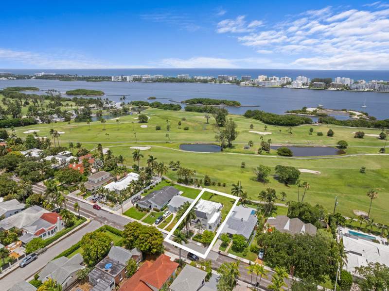 4 bedroom Single Family Residence at 422 N Lakeside Drive, Lake Worth Town Of, Lake Worth Beach — photo 3