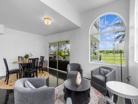 422 N Lakeside Drive, Lake Worth Beach FL - photo 11 of 55