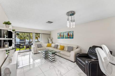 3220 Frederick Boulevard #49u, Delray Beach FL - photo 10 of 23