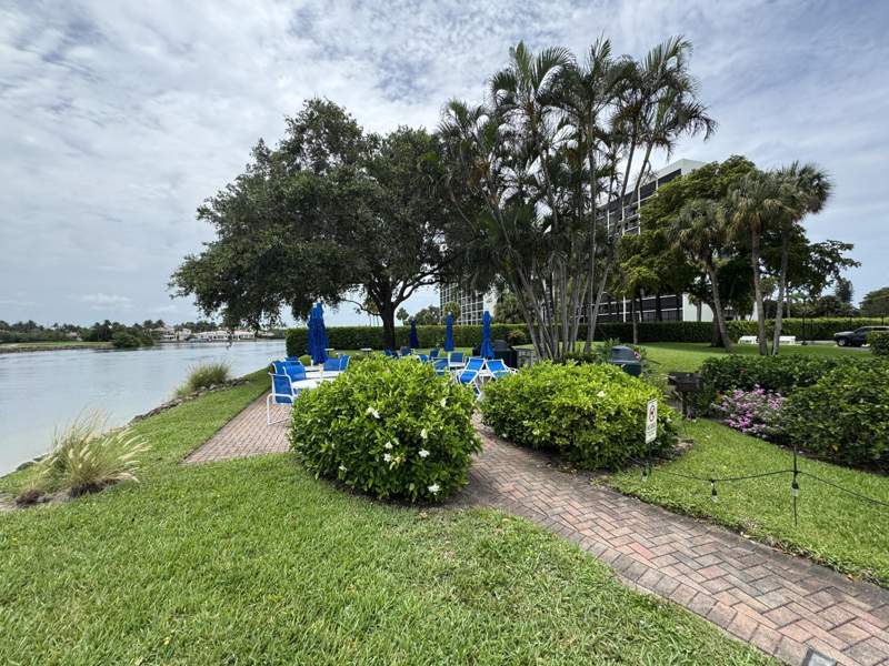 2 bedroom Condominium at 336 Golfview Road #706, Gemini Condo, North Palm Beach — photo 5