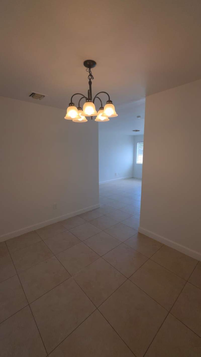 3 bedroom Single Family Residence at 3251 NW 13th Court, Larkdale Unit 2, Fort Lauderdale — photo 4