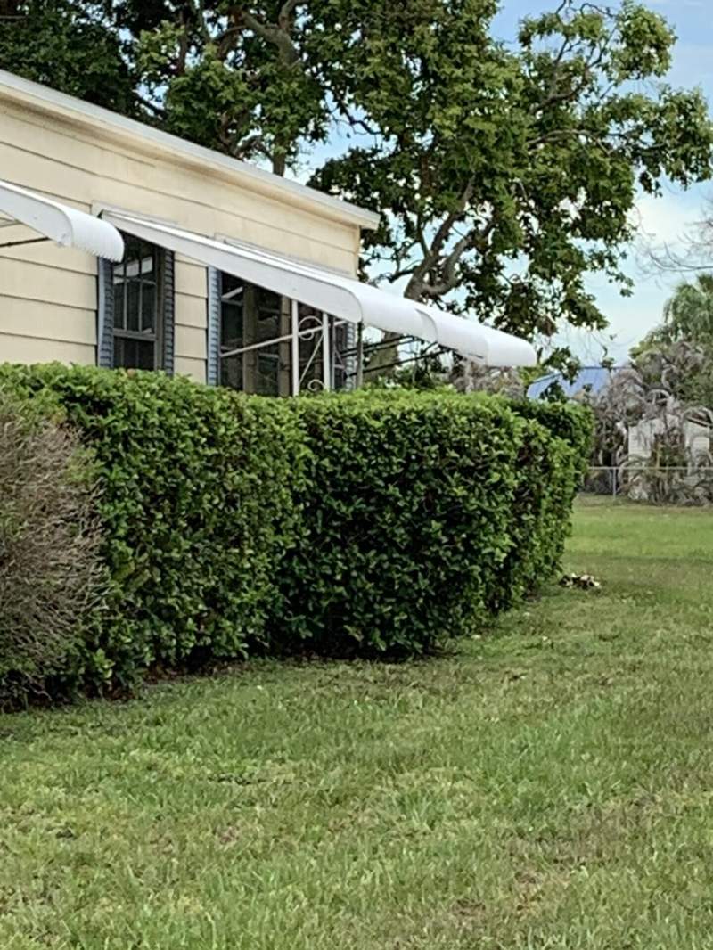 2 bedroom Mobile Home at 125 E Caribbean, Spanish Lakes Golf Village, Port St. Lucie — photo 3