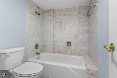 1150 Hillsboro Mile #905, Hillsboro Beach FL - photo 23 of 36