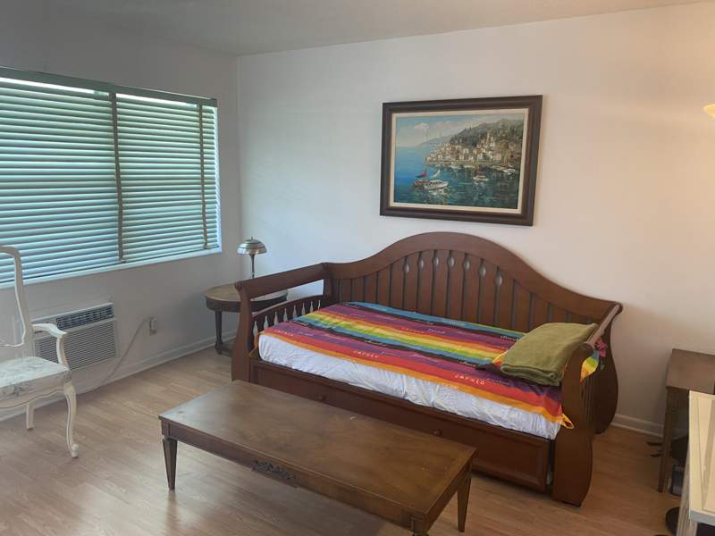 1 bedroom Condominium at 71 Berkshire #71, Berkshire A Thru K Condos, West Palm Beach — photo 4