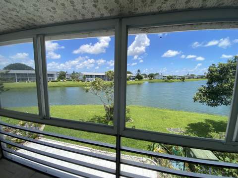 71 Berkshire #71, West Palm Beach FL - photo 15 of 19