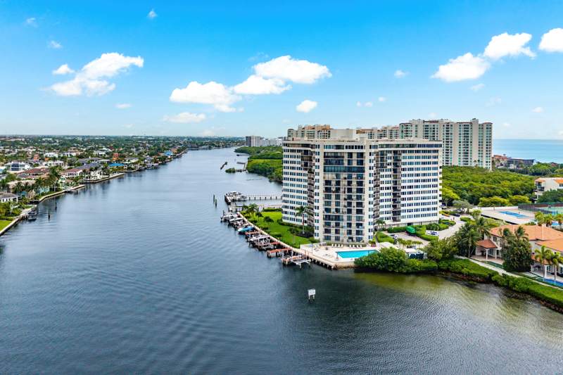 1 bedroom Condominium at 3912 S Ocean Boulevard #612, Regency Highland, Highland Beach — photo 4