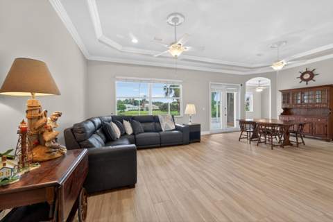 512 SW Lake Manatee Way, FL - photo 11 of 77