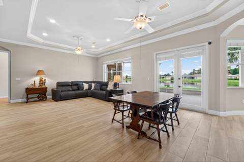 512 SW Lake Manatee Way, FL - photo 22 of 77