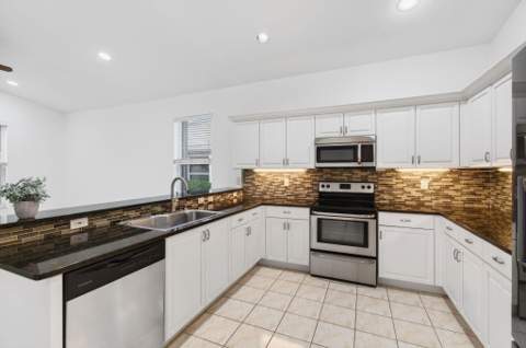 11564 Puerto Boulevard, Boynton Beach FL - photo 18 of 88