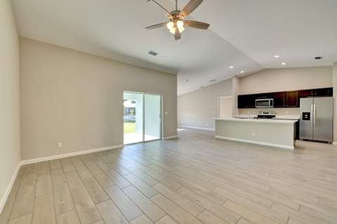 757 SW Sardinia Avenue, Port St. Lucie FL - photo 7 of 40