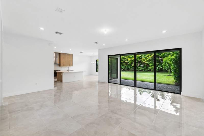 5 bedroom Single Family Residence at 9241 Sunflower Meadow Road, Lotus Edge, Boca Raton — photo 5
