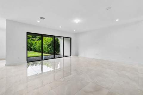 9241 Sunflower Meadow Road, Boca Raton FL - photo 10 of 66