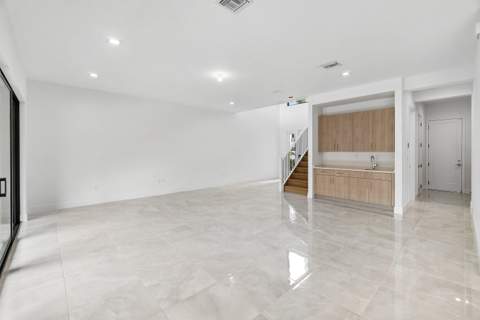 9241 Sunflower Meadow Road, Boca Raton FL - photo 18 of 66
