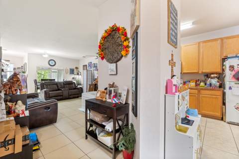 3122 Grandiflora Drive, Greenacres FL - photo 6 of 43