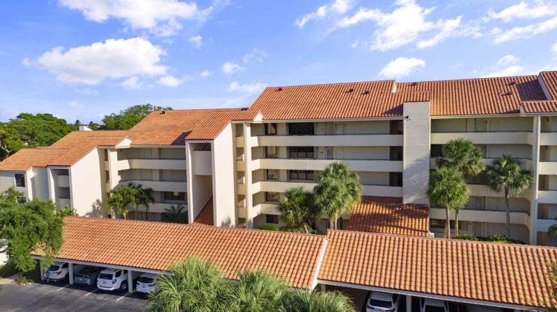 3 bedroom Condominium at 1000 N Us Highway 1 #Ba305, Bahama Condo, Jupiter — photo 3