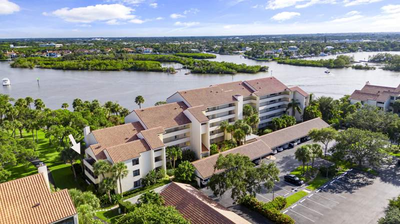 3 bedroom Condominium at 1000 N Us Highway 1 #Ba305, Bahama Condo, Jupiter — photo 5