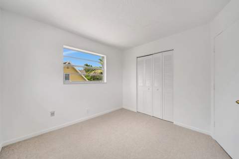 3821 NE 16th Avenue, Oakland Park FL - photo 24 of 31