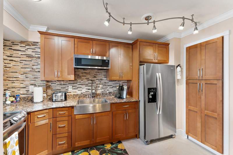 1 bedroom Condominium at 33 S Ocean Avenue #502, Palm Beach Shores Apartments, Palm Beach Shores — photo 5