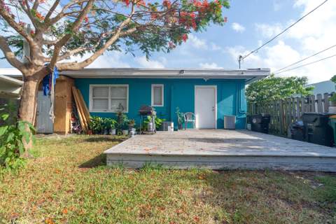 506 Worthmore Drive, Lake Worth Beach FL - photo 19 of 23