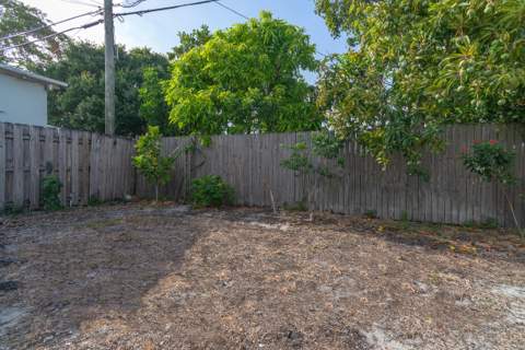 506 Worthmore Drive, Lake Worth Beach FL - photo 20 of 23