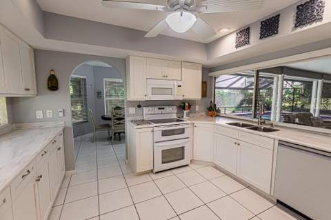 1375 SW Bent Pine Cove, Port St. Lucie FL - photo 8 of 27