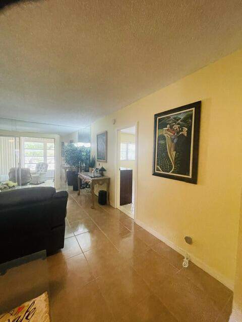 1015 Country Club Drive #307, Margate FL - photo 20 of 23