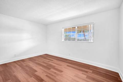 8900 W Sample Road #204, Coral Springs FL - photo 19 of 28