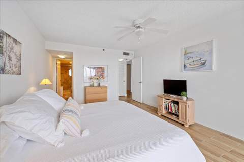 3912 S Ocean Boulevard #1211, Highland Beach FL - photo 6 of 55