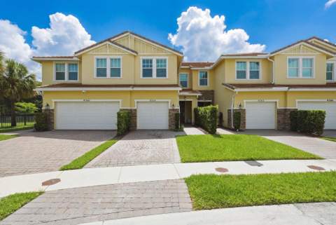 4364 Veleiros Avenue, Deerfield Beach FL - photo 8 of 48