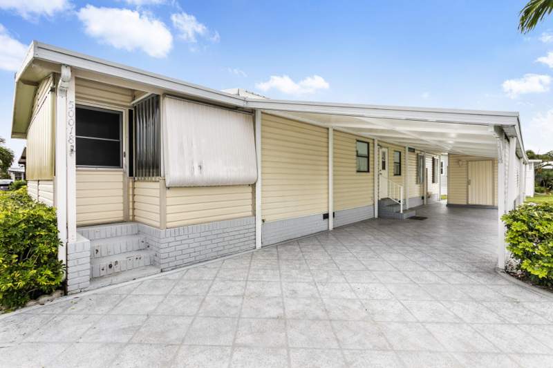 2 bedroom Manufactured Home at 50018 Hacha Bay, Jamaica Bay Mobile Home Co Op, Boynton Beach — photo 2