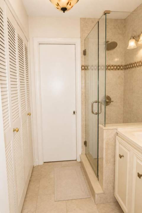 3062 S Oakland Forest Drive #203, Oakland Park FL - photo 10 of 11