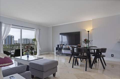 2900 NE 30th Street #Apt 8j, Fort Lauderdale FL - photo 14 of 46