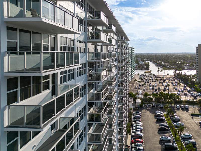 2 bedroom Stock Cooperative at 3333 NE 34th Street #1507, Coral Ridge Towers South Co-Op, Fort Lauderdale — photo 3