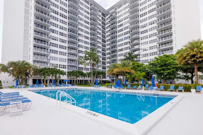 2 bedroom Stock Cooperative at 3333 NE 34th Street #1507, Coral Ridge Towers South Co-Op, Fort Lauderdale — photo 5