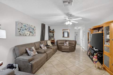 14232 Campanelli Drive, Delray Beach FL - photo 6 of 37