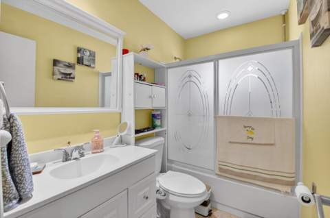 14232 Campanelli Drive, Delray Beach FL - photo 13 of 37