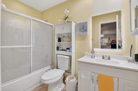 14232 Campanelli Drive, Delray Beach FL - photo 15 of 37