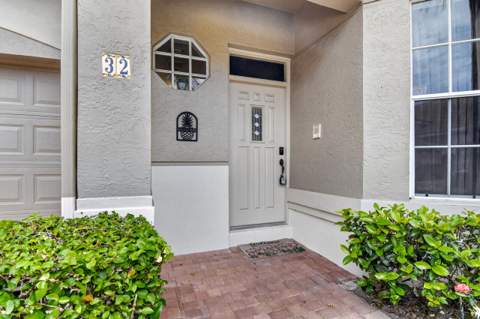 32 Monterey Pointe Drive, Palm Beach Gardens FL - photo 7 of 65