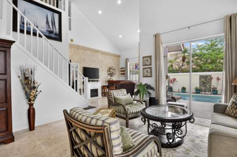 32 Monterey Pointe Drive, Palm Beach Gardens FL - photo 20 of 65